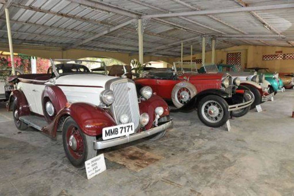 Vintage Car Ride Experience