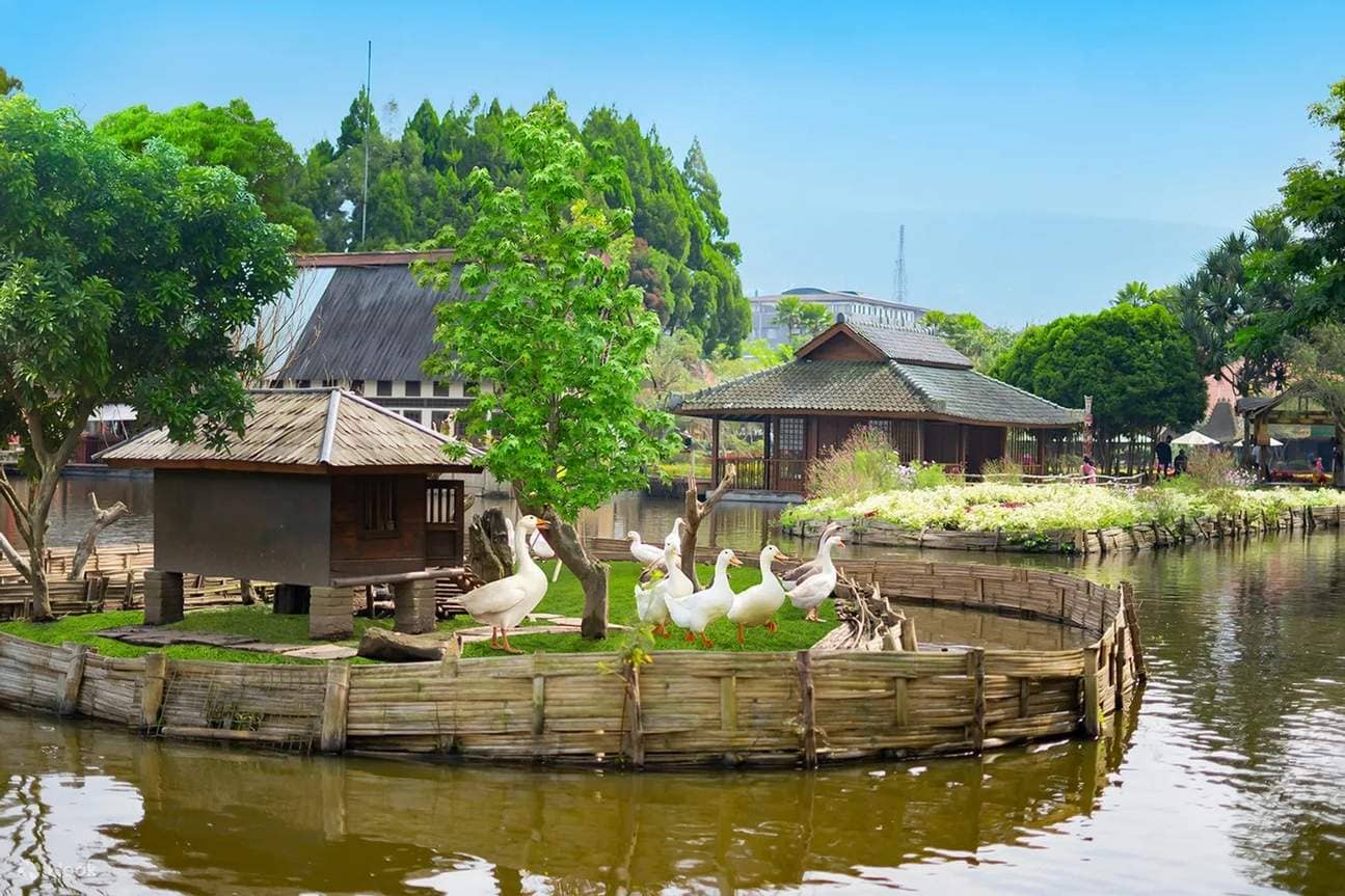 Kyotoku Japanese Village