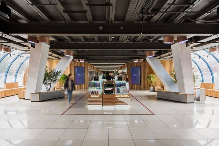 Unique Shopping & Dining