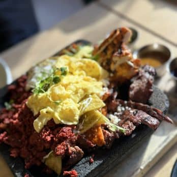 Aroma Brunch & Dinner