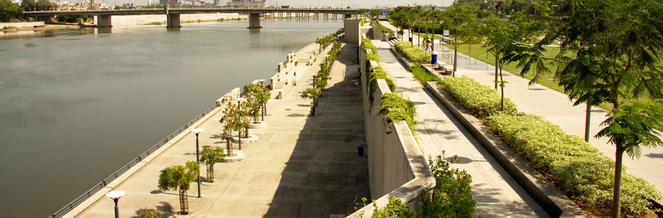 Two-Level Promenade