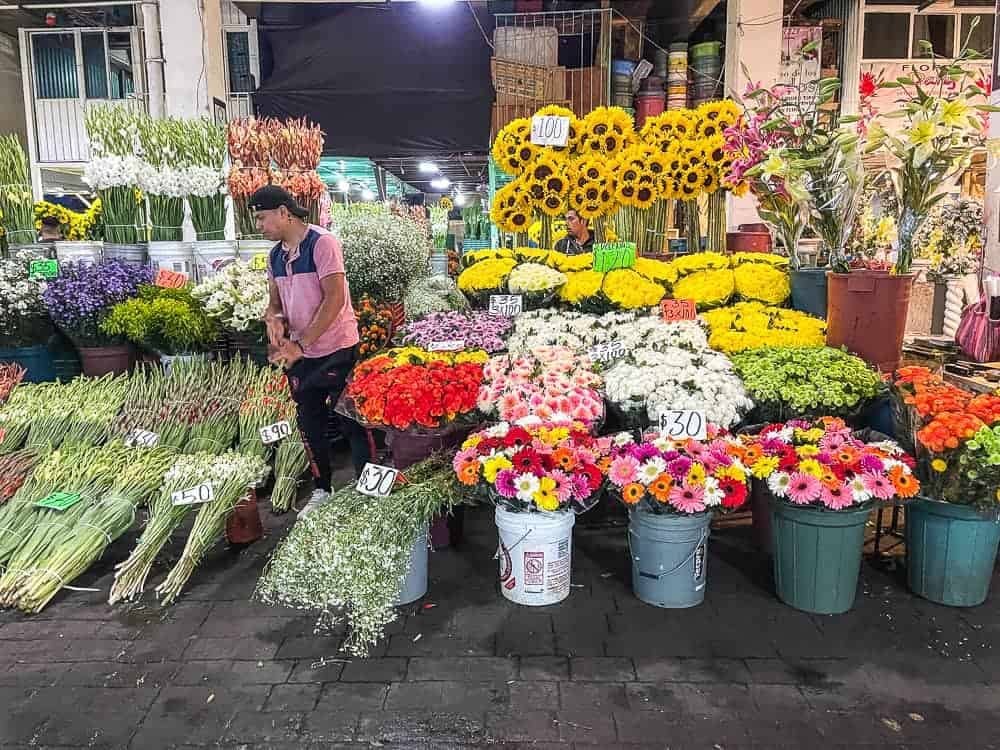 Fresh Produce & Flowers