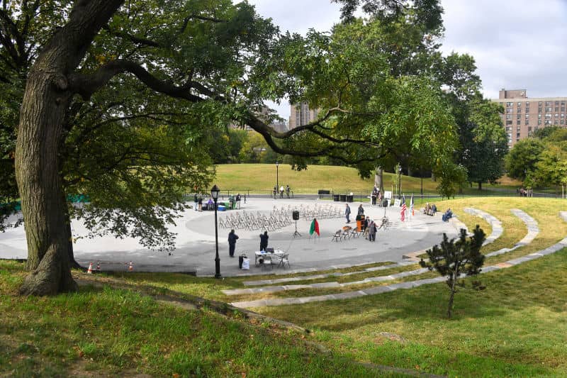 Amphitheater & Green Spaces