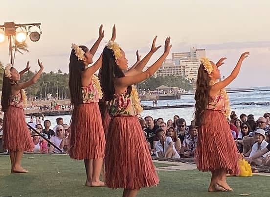 Kuhio Beach Hula Mound