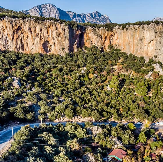 Vibrant Climber Community