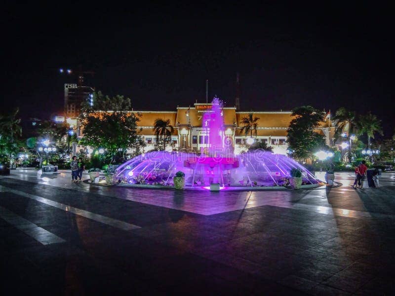 Evening Fountain Spectacle