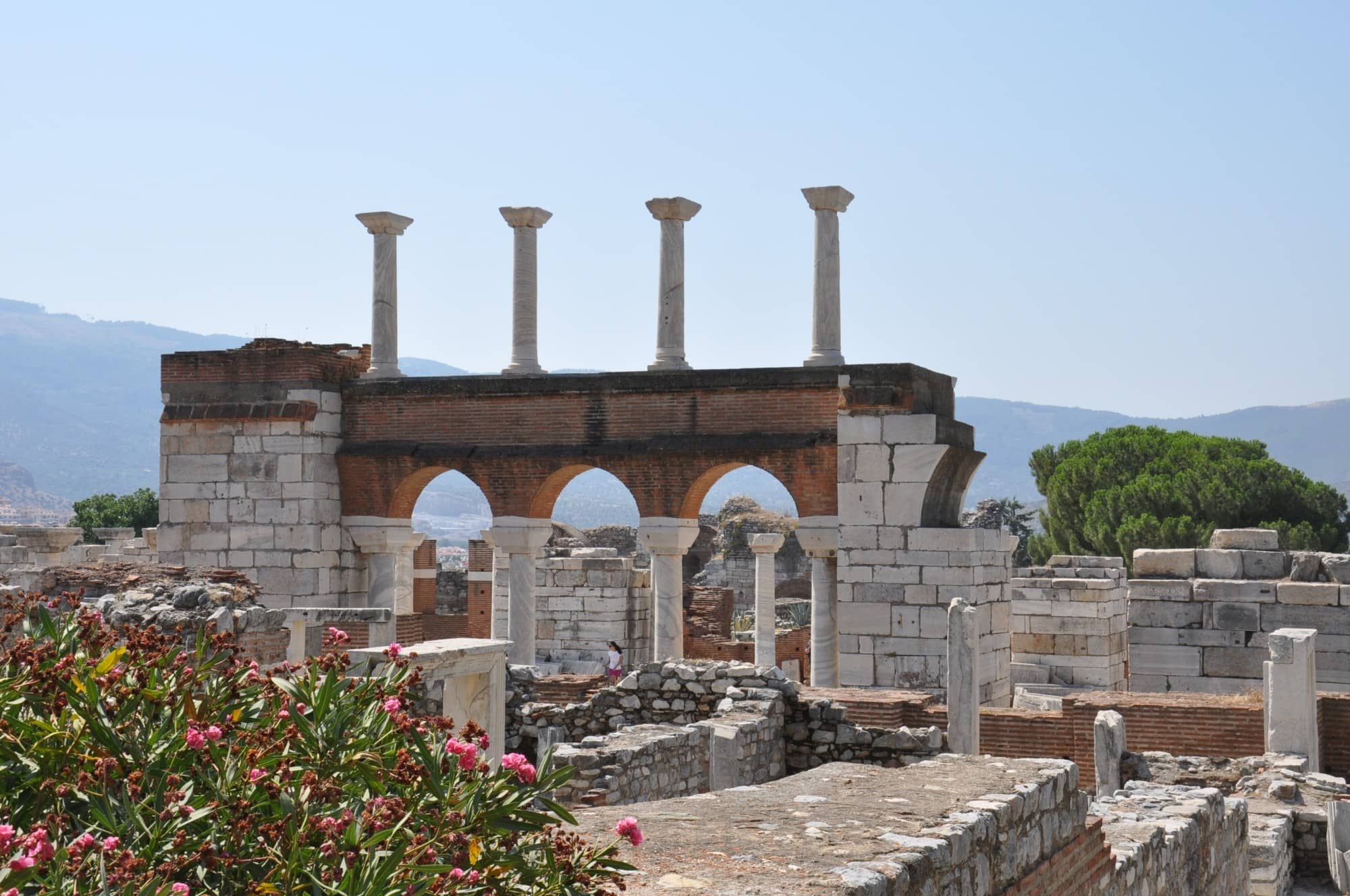 Views of Ayasuluk Castle & Isa Bey Mosque