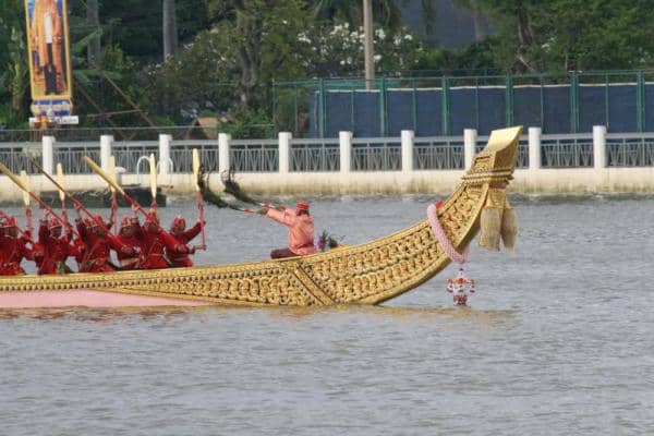 The Royal Barge Anekkachatphutchong