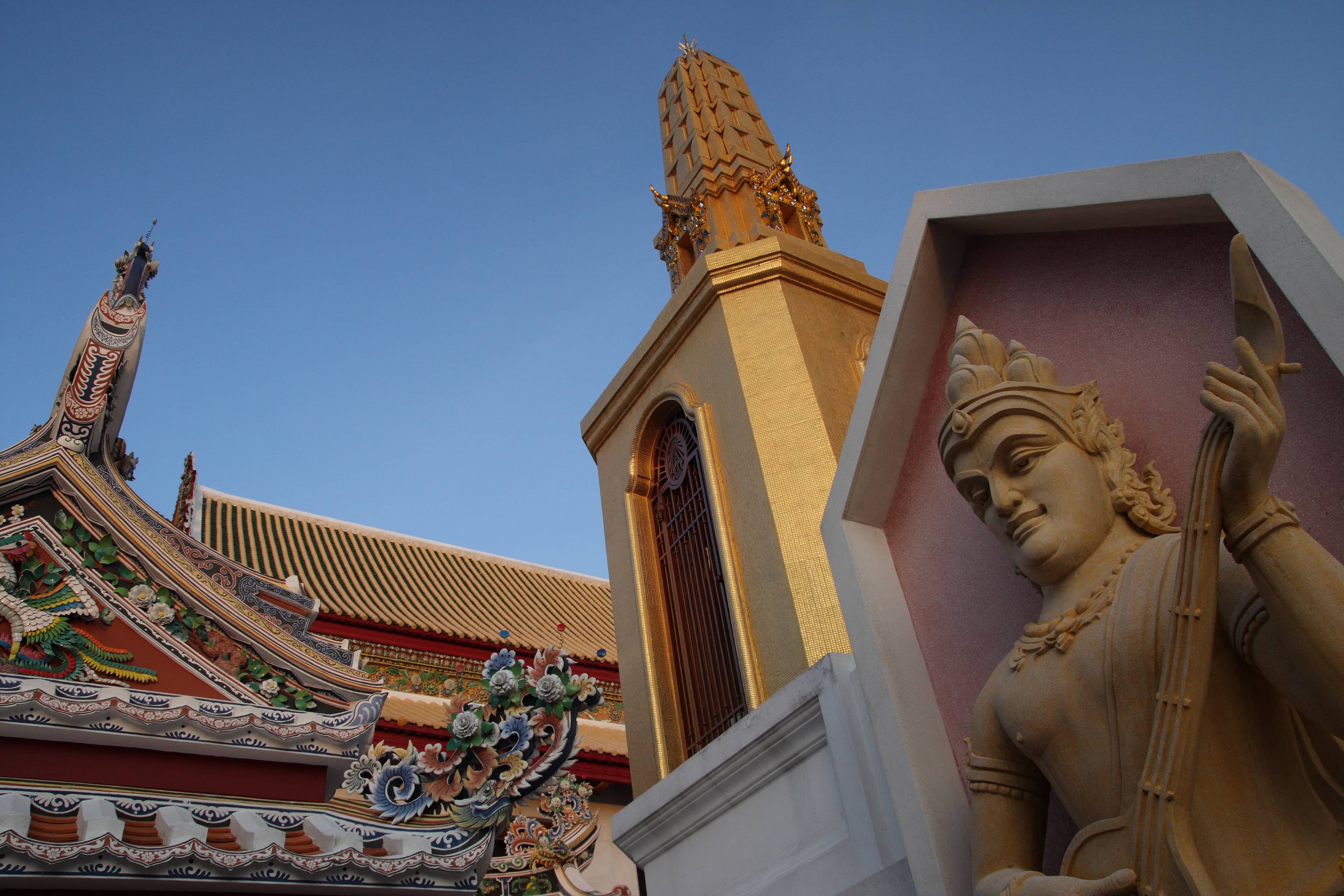 Royal Statues