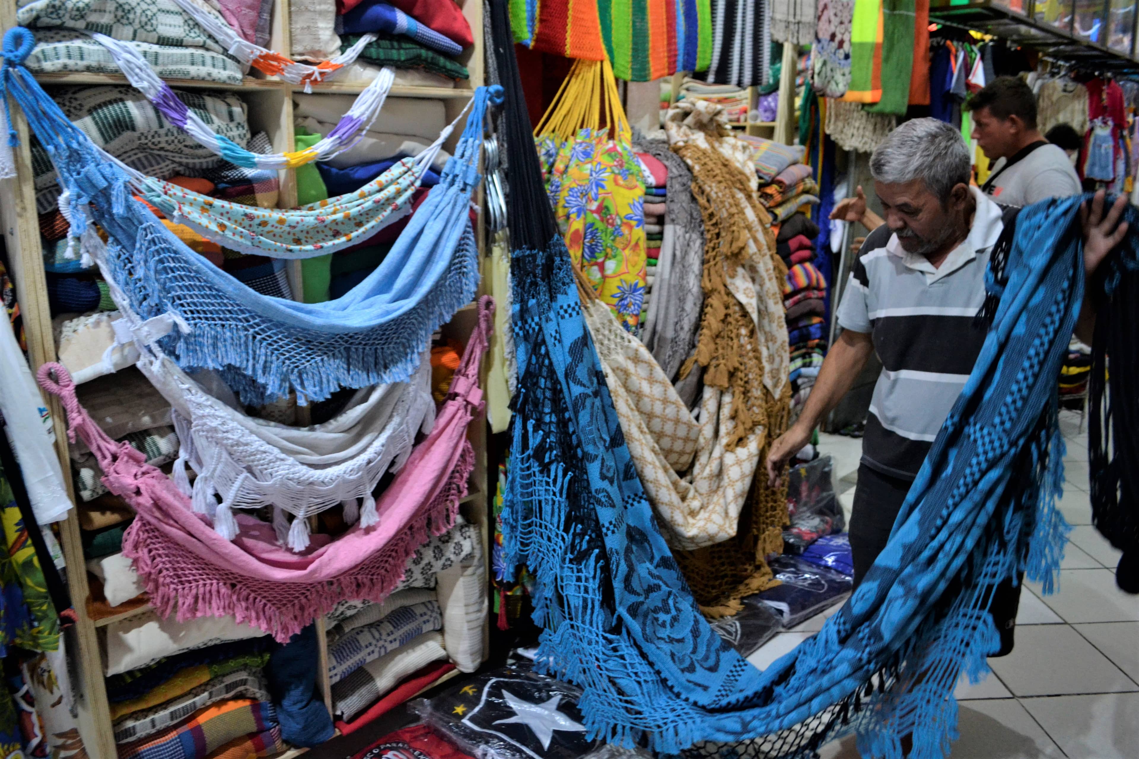 Artisan Crafts & Souvenirs