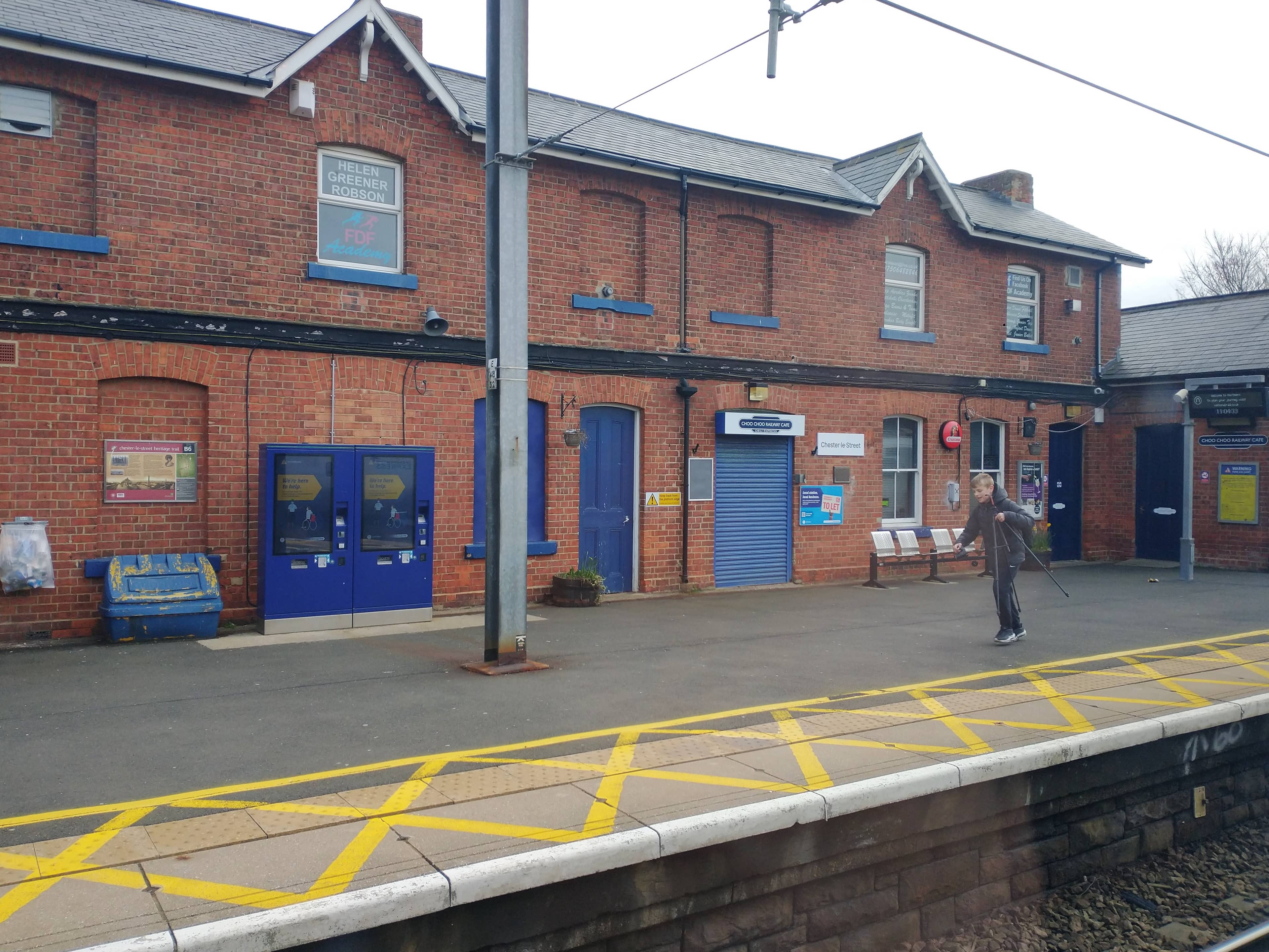 Platform 4 Cafe