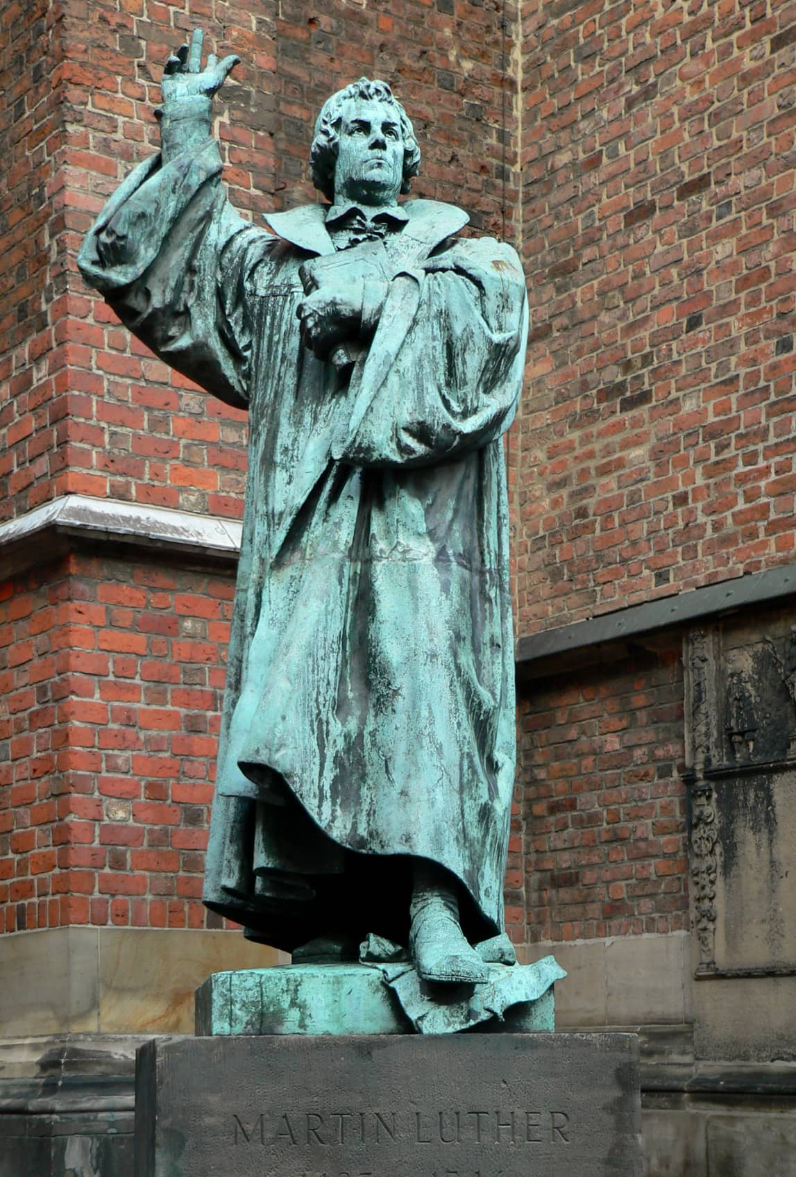 Statue of Martin Luther