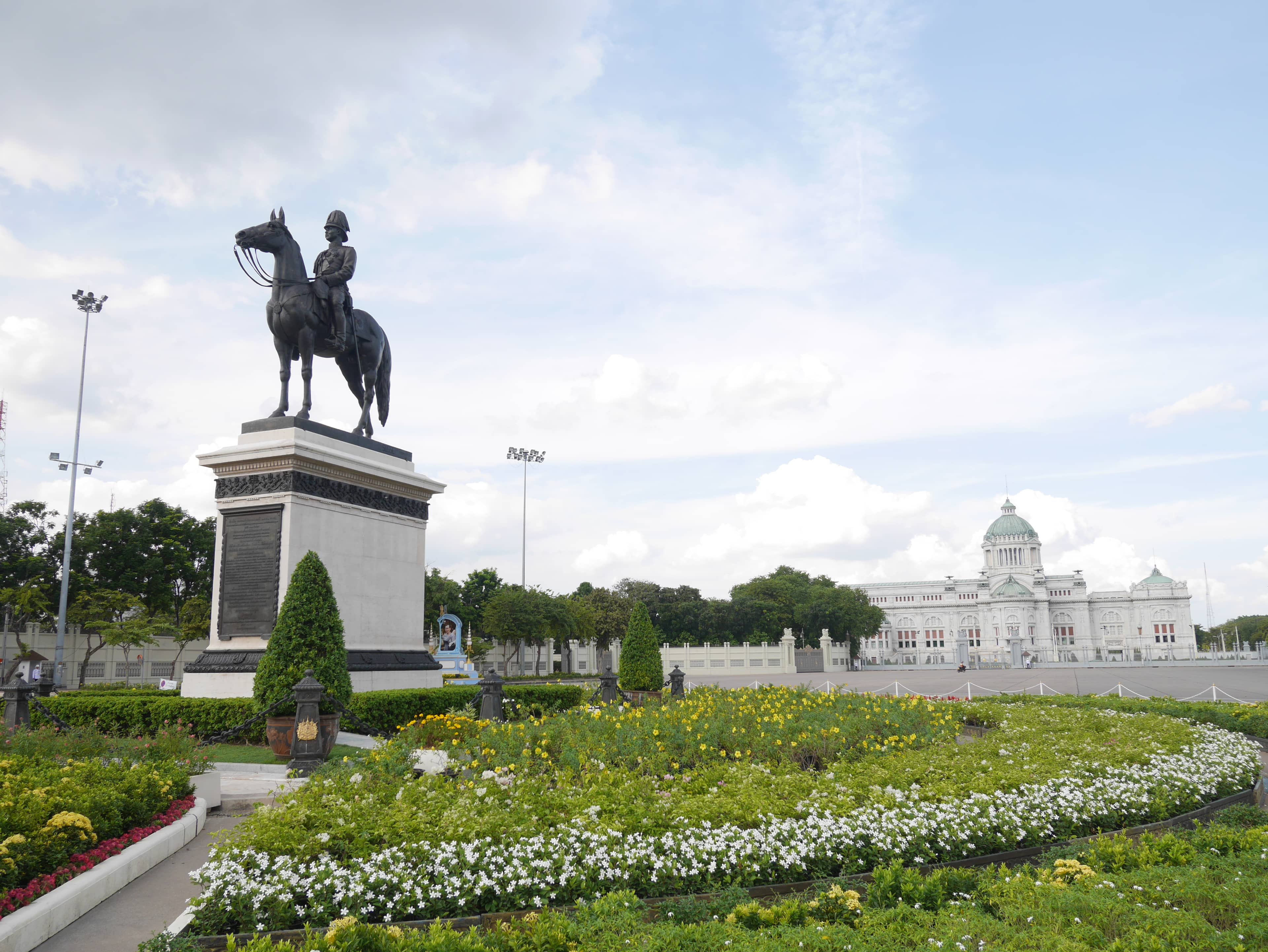 Royal Plaza Itself
