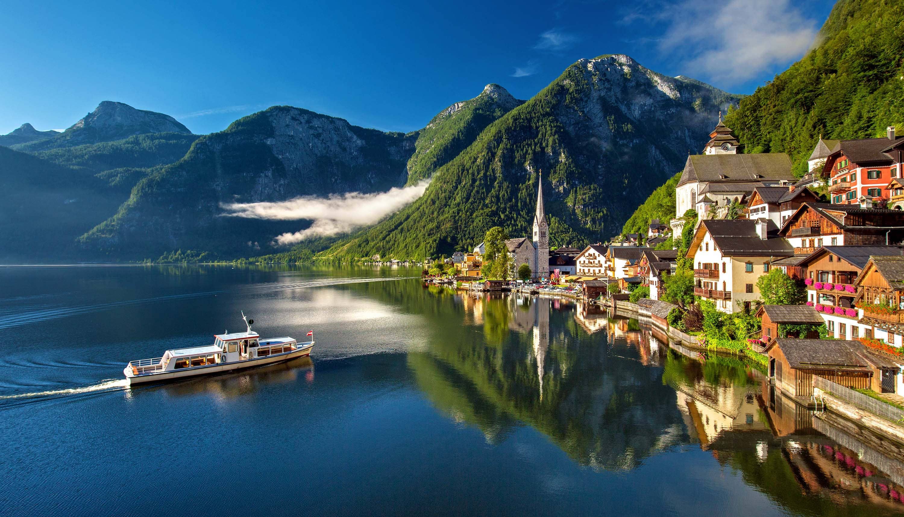 Hallstatter See (Lake Hallstatt)