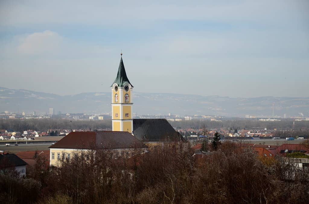 Ansfelden Village Charm