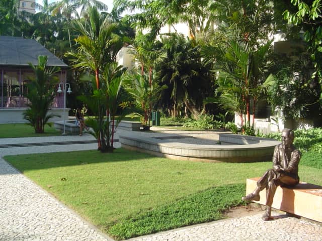 Theaters and Gardens