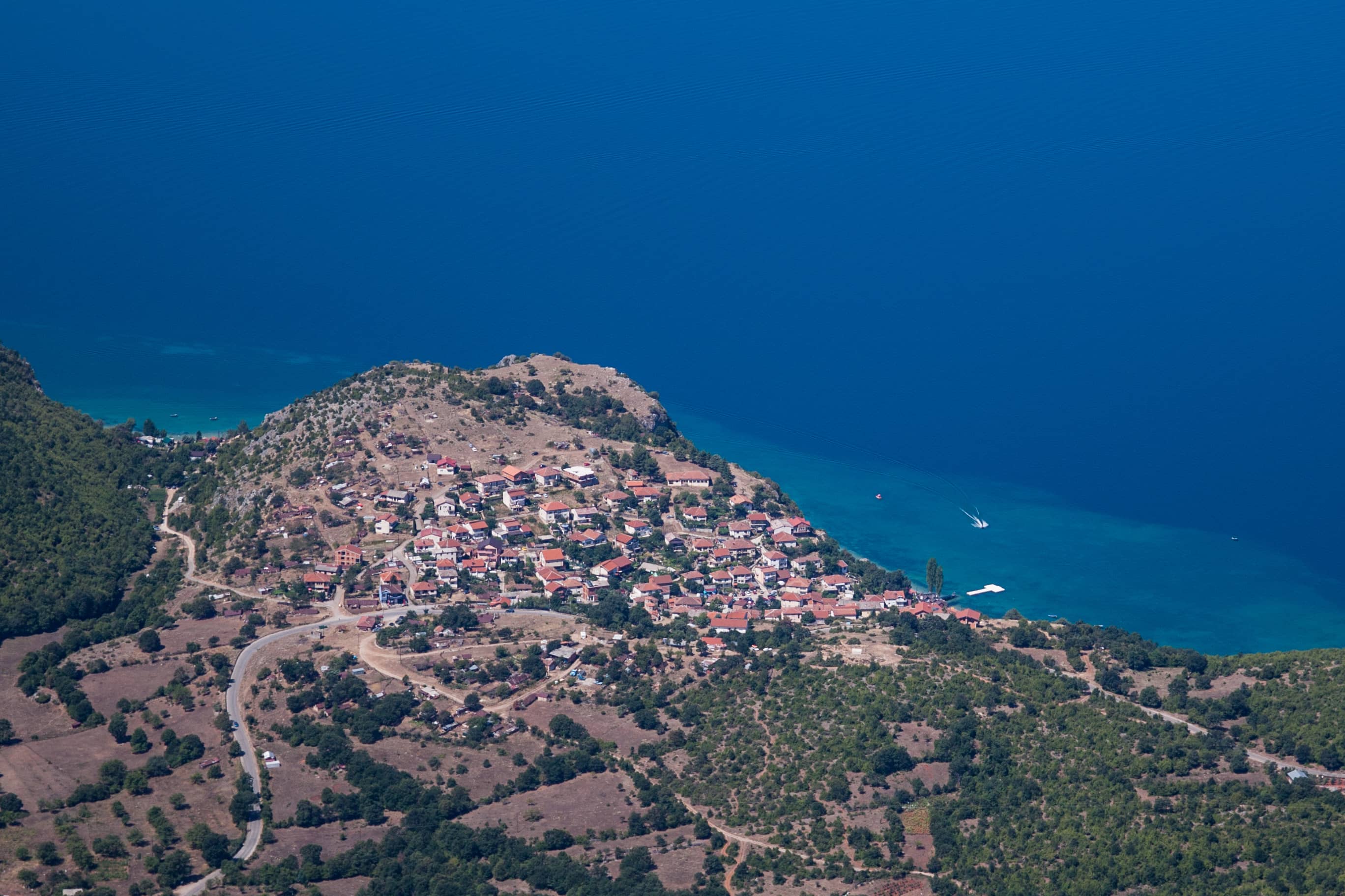 Panoramic Lake Views
