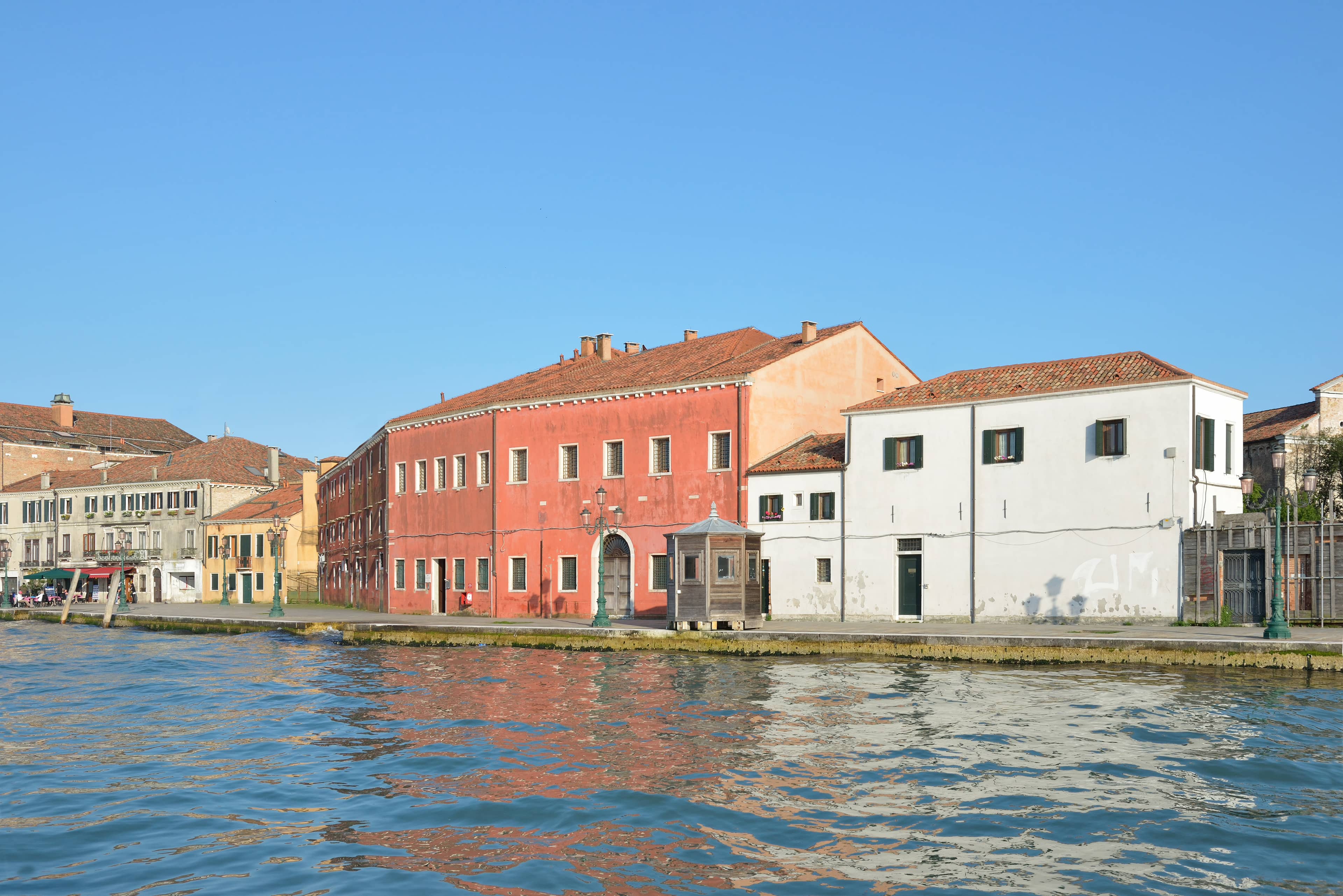 Local Charm and Eateries