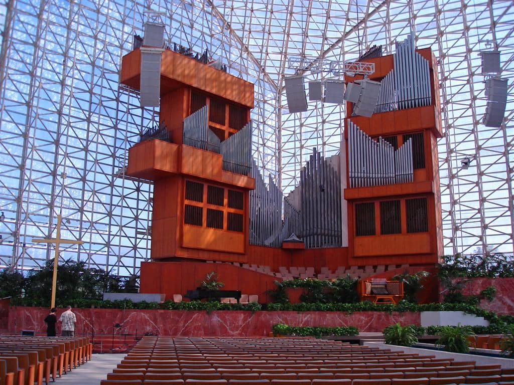 The Grand Pipe Organ