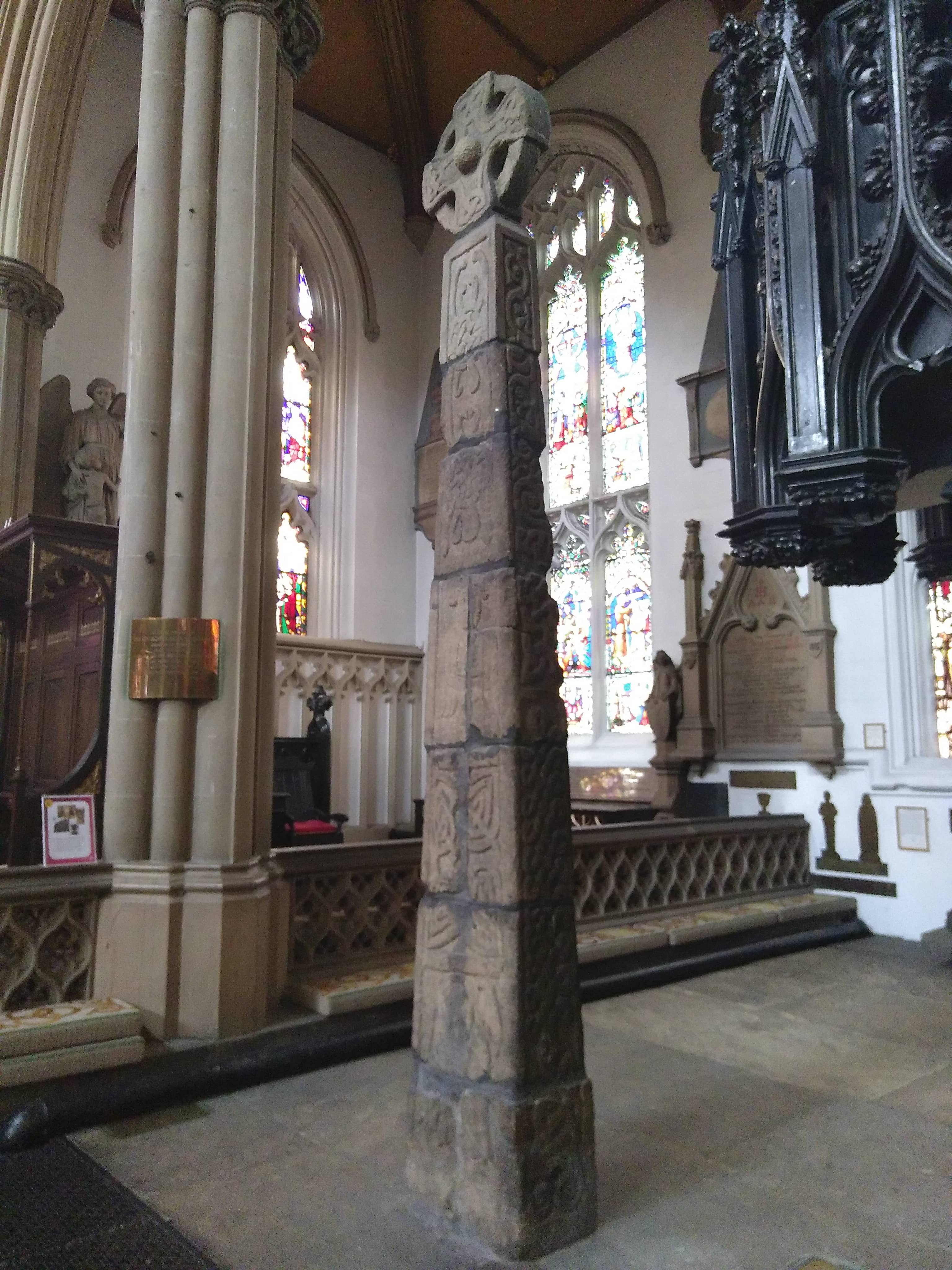 Leeds Cross
