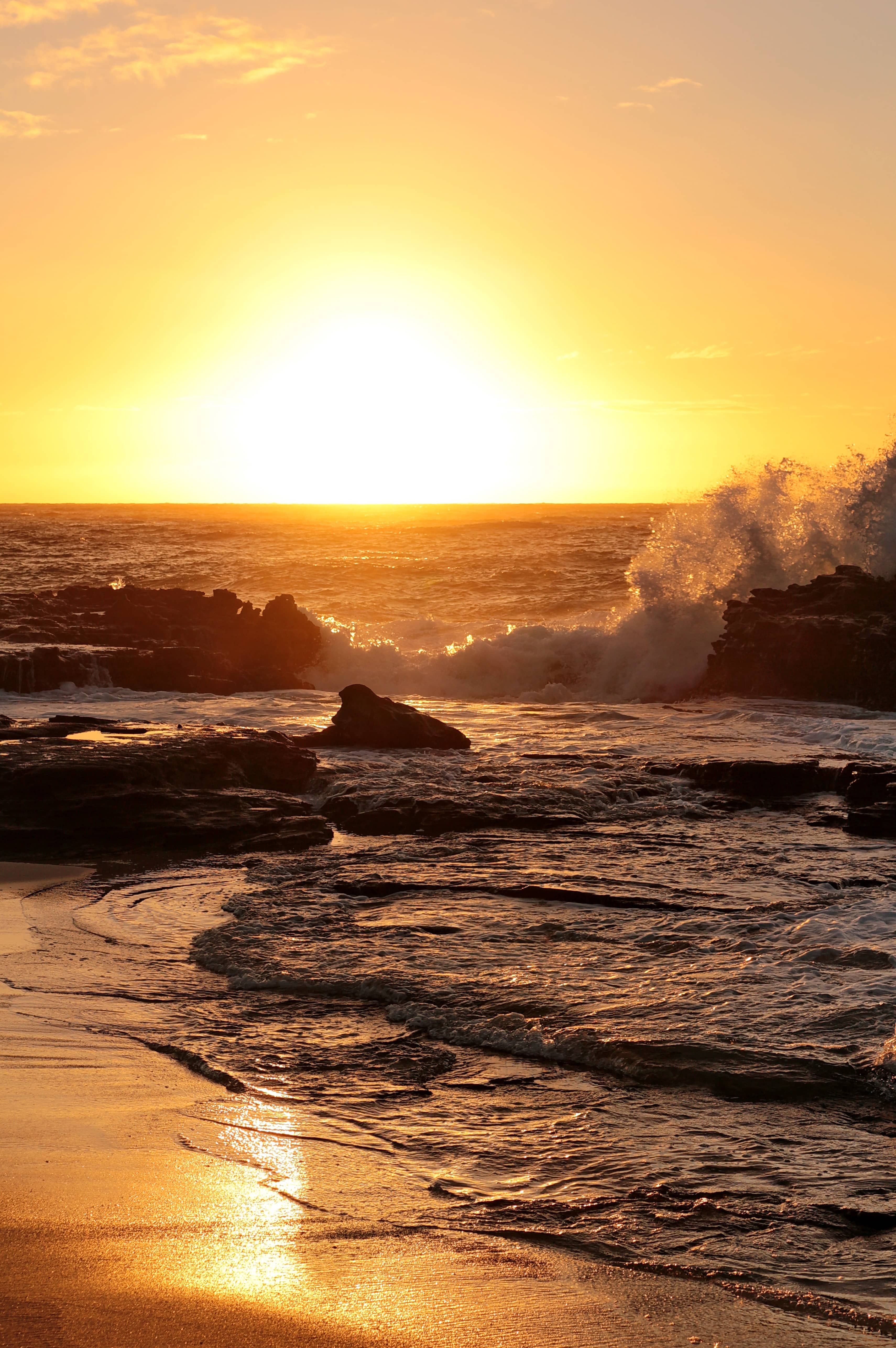 Golden Sands & Sunrise Views