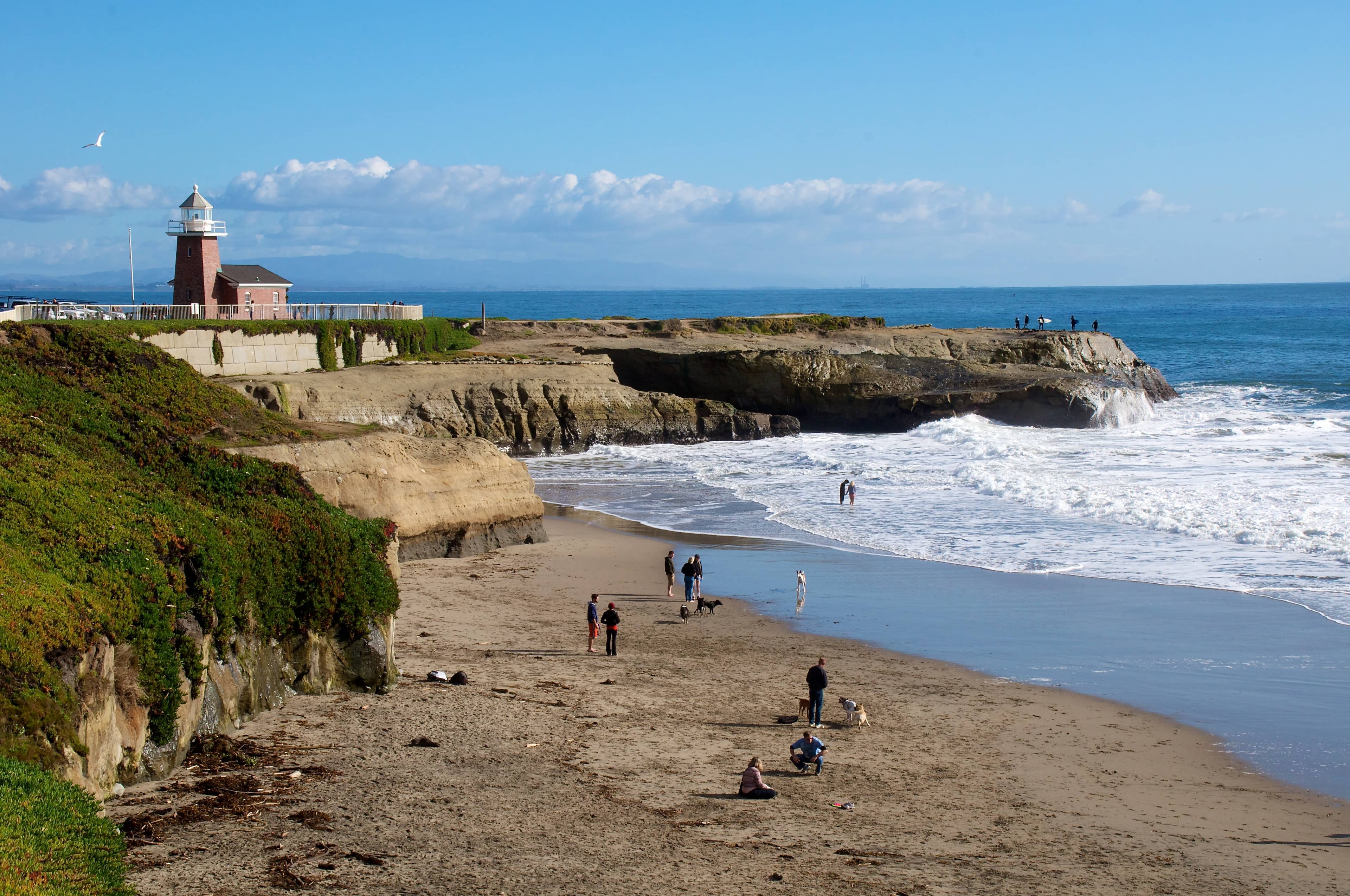 Iconic Lighthouse Views
