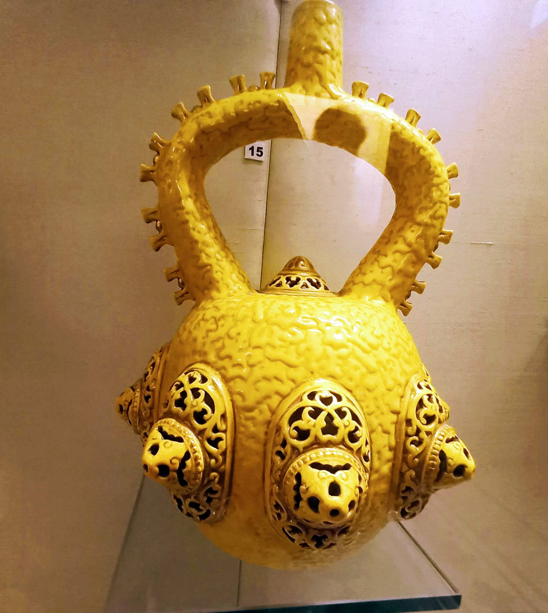 Diverse Artifact Collections