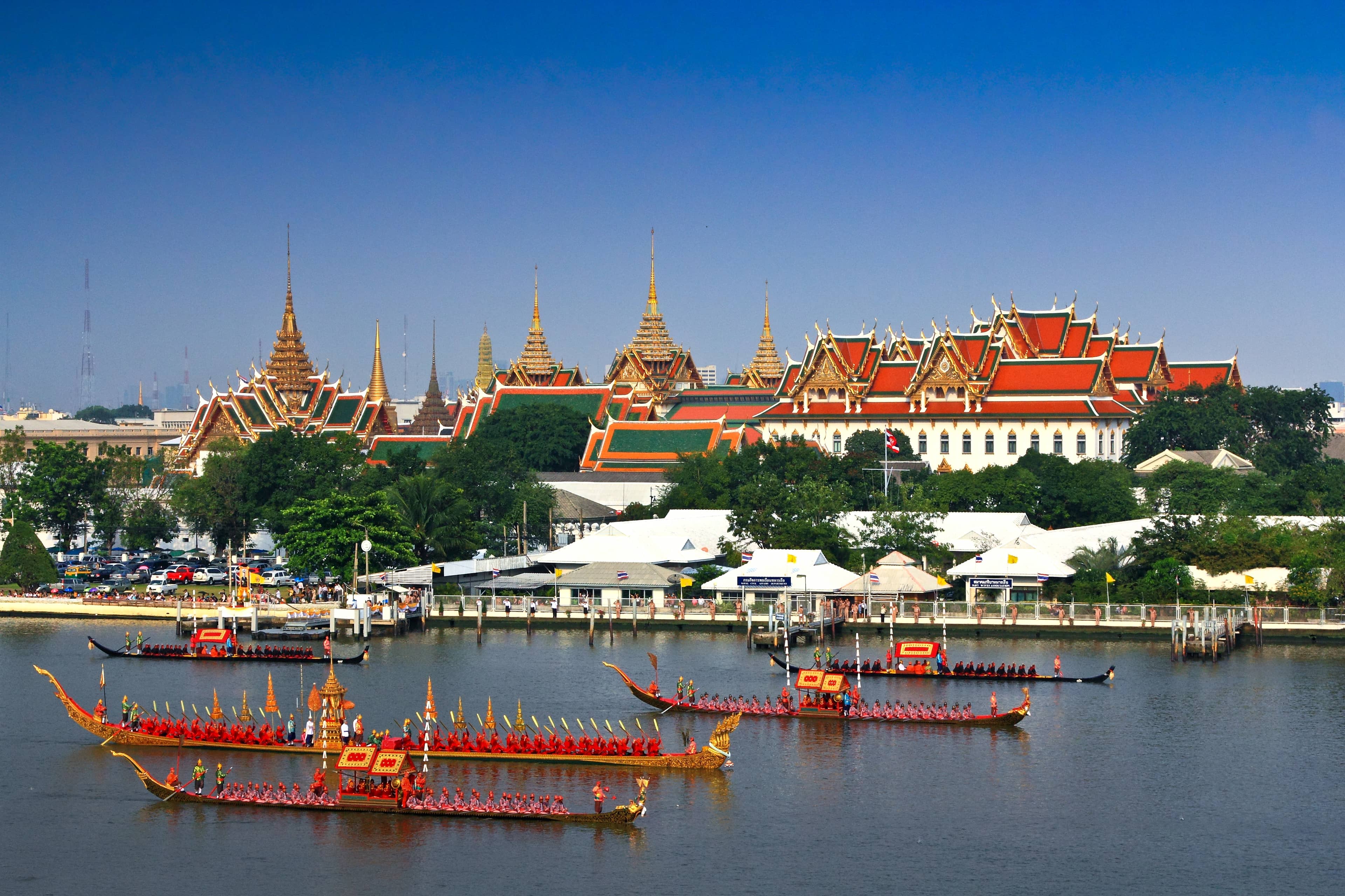 The Royal Barge Procession (Event)