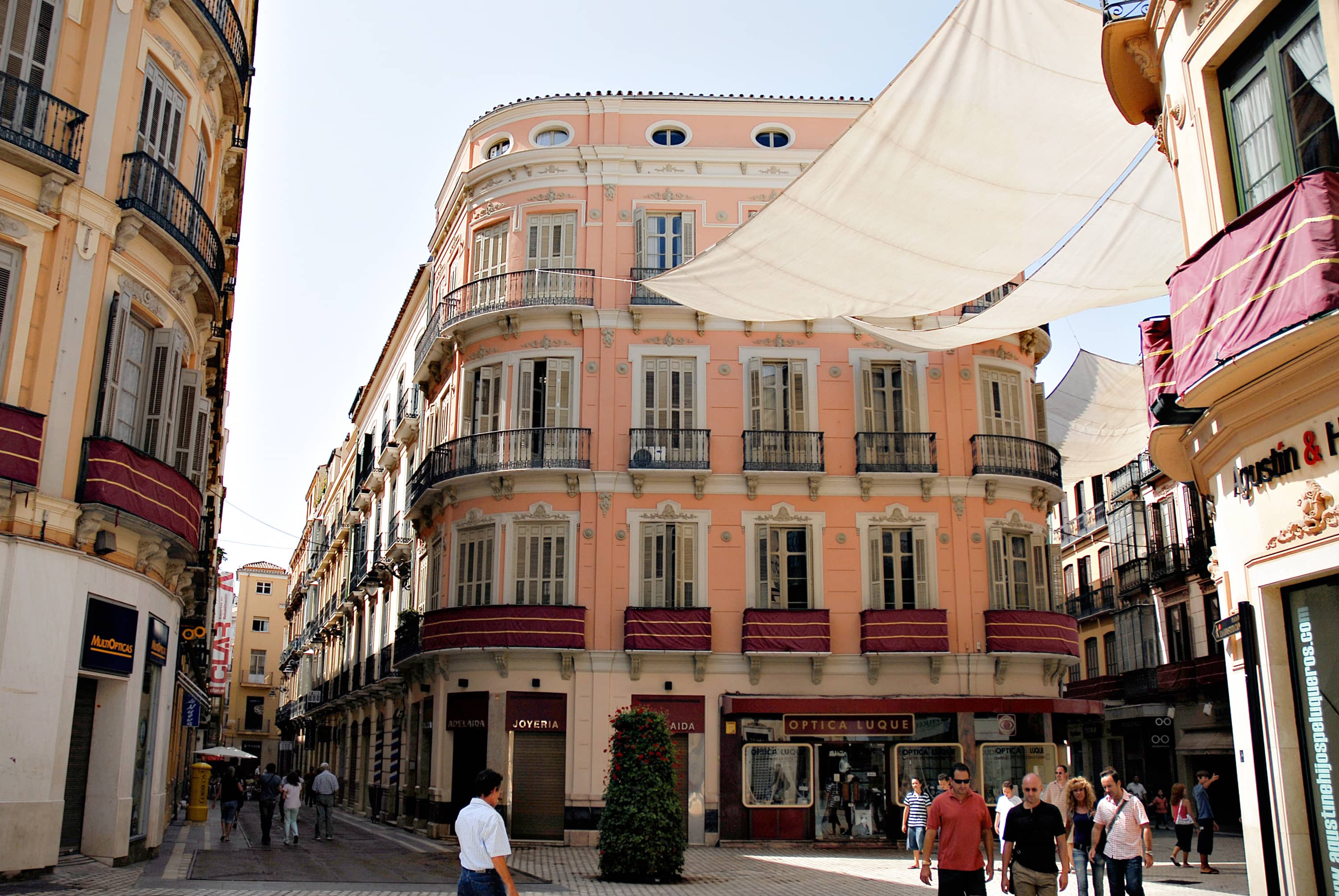 Local Boutiques and Shops