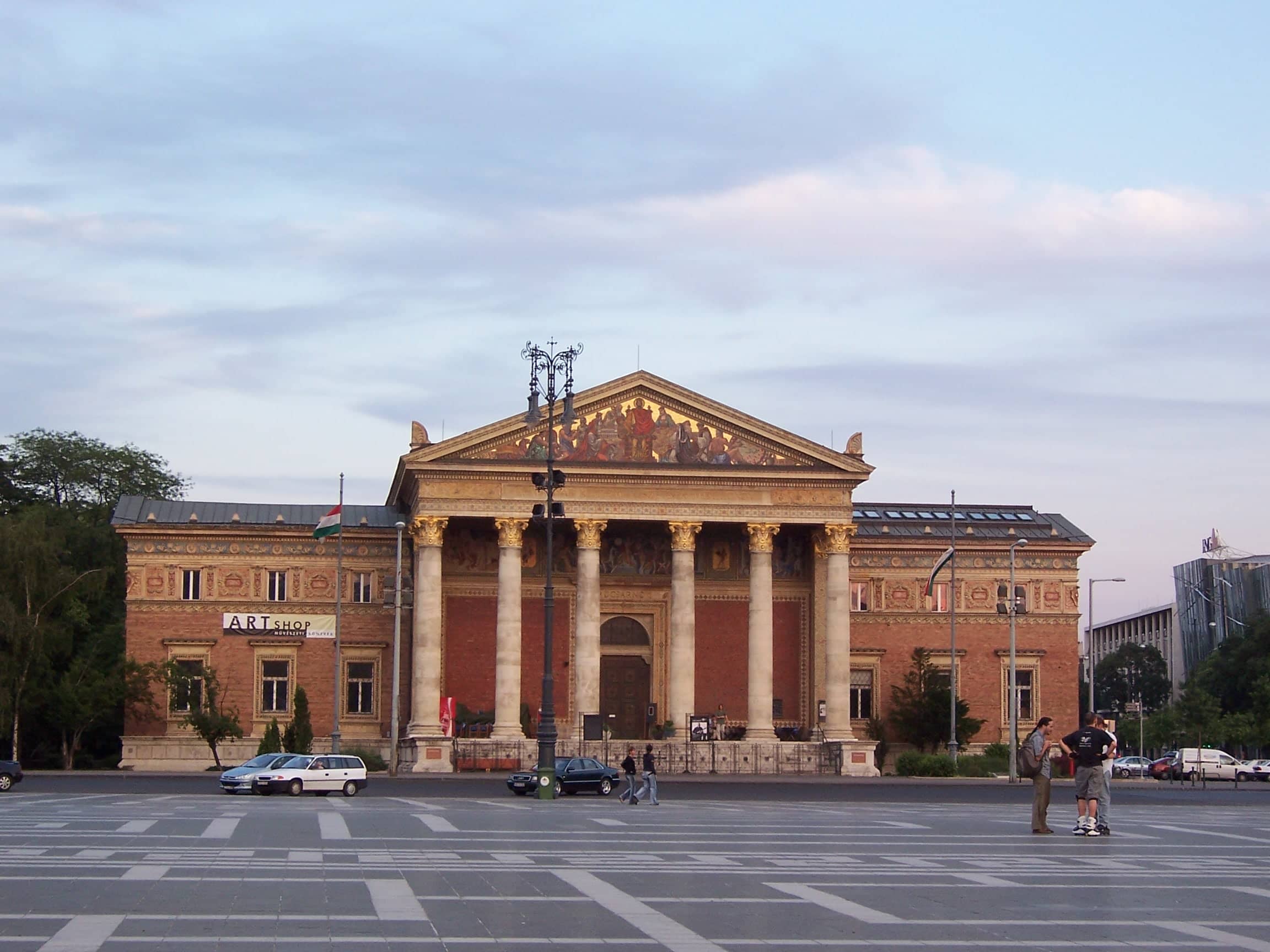 Kunsthalle (Hall of Art)