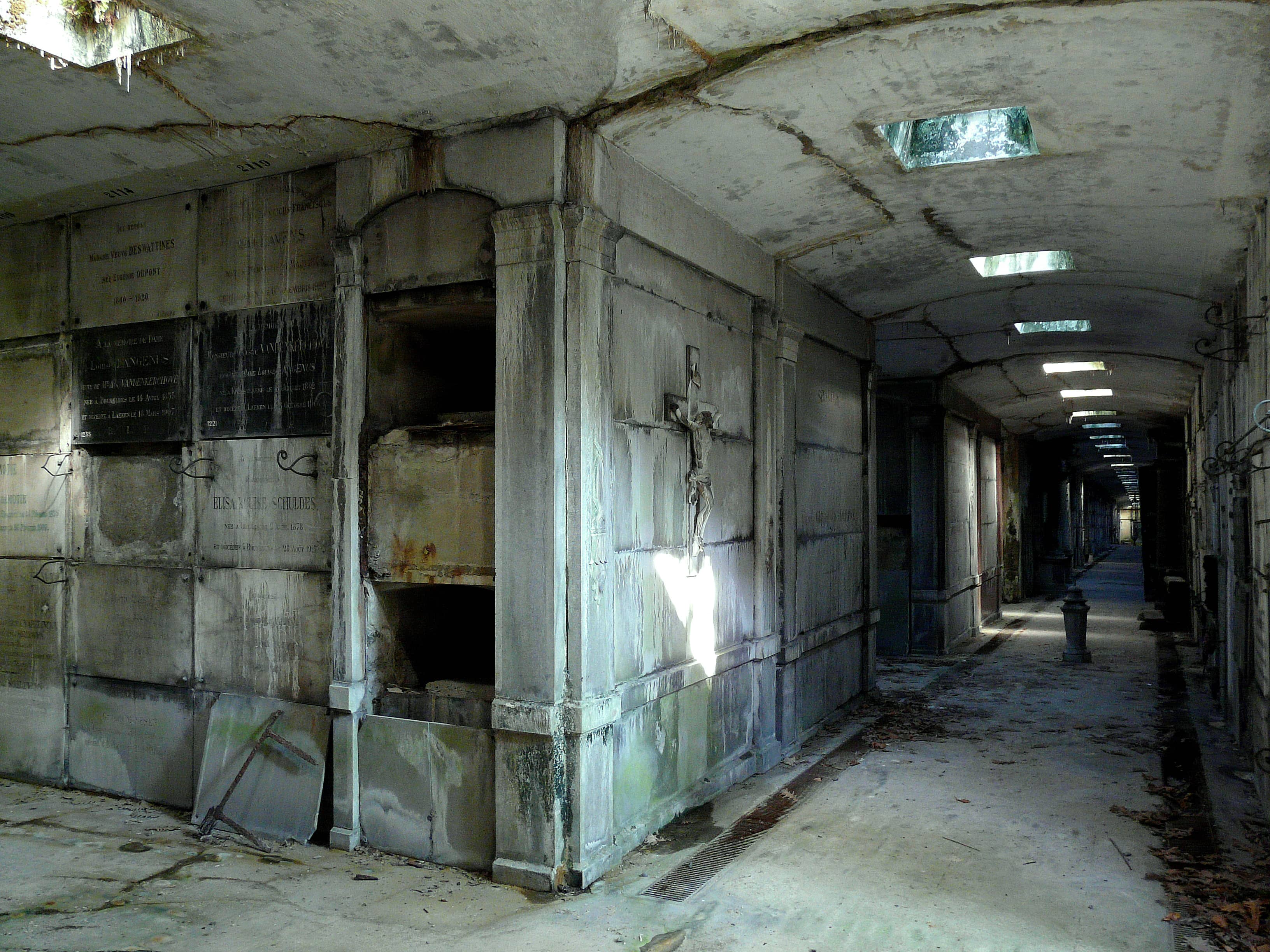 Laeken Cemetery's Unique Graves