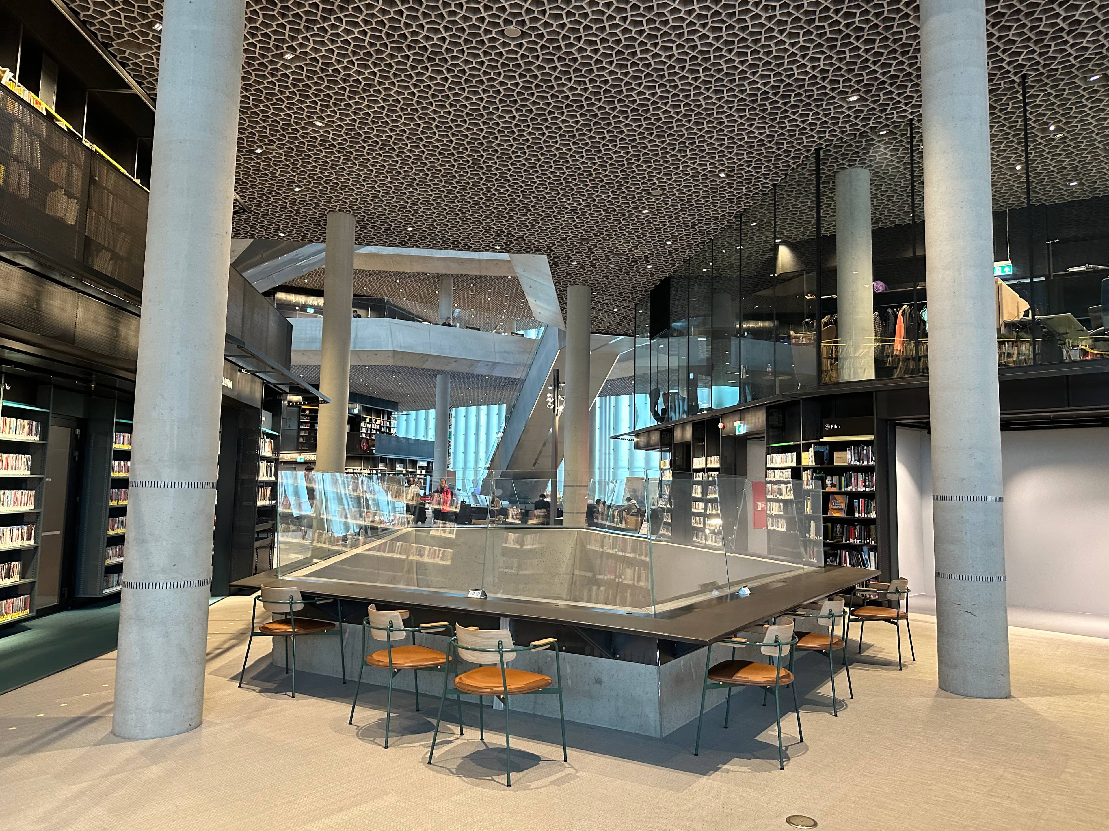 Cantilevered Overhang