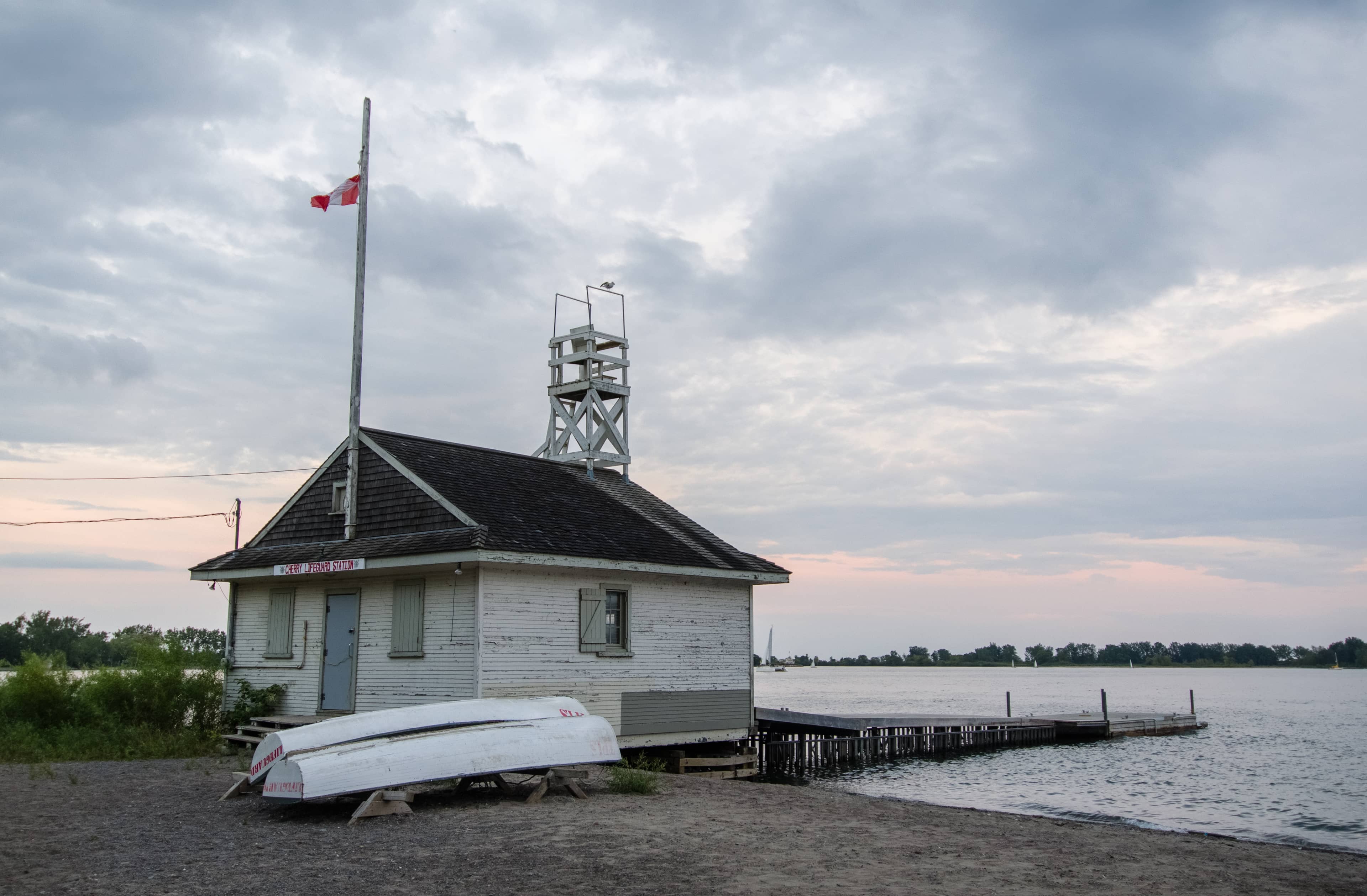Kiteboarding & Windsurfing Hub