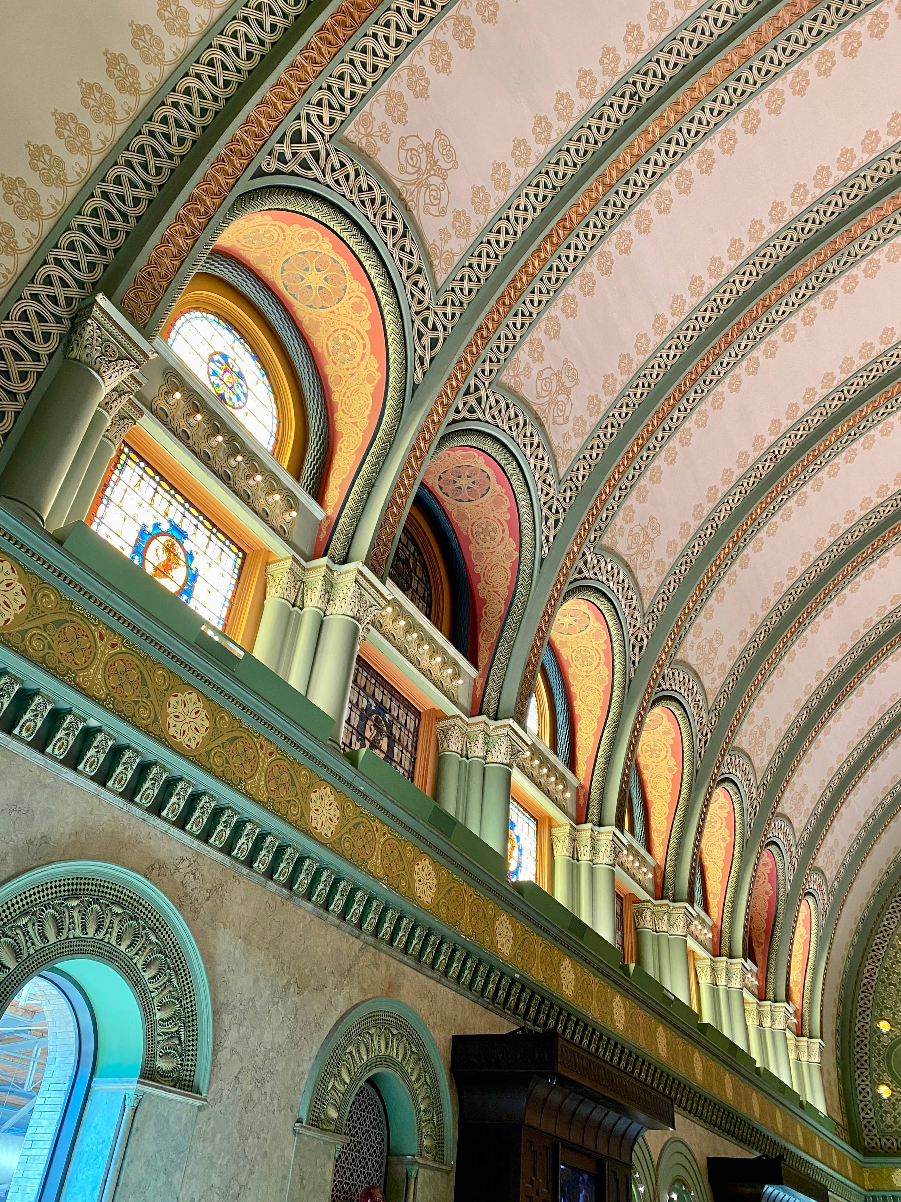 Otterly Amazing Show