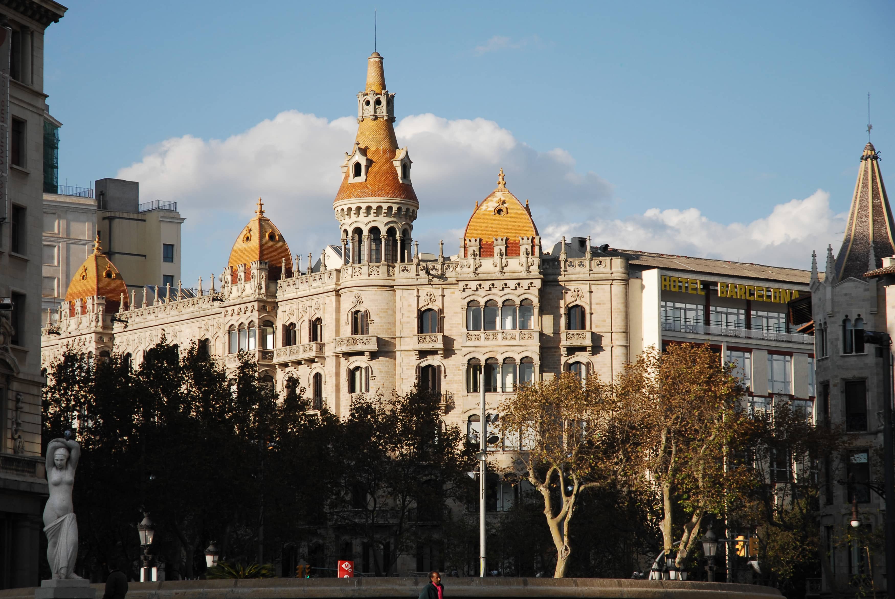 Gateway to Passeig de Gràcia