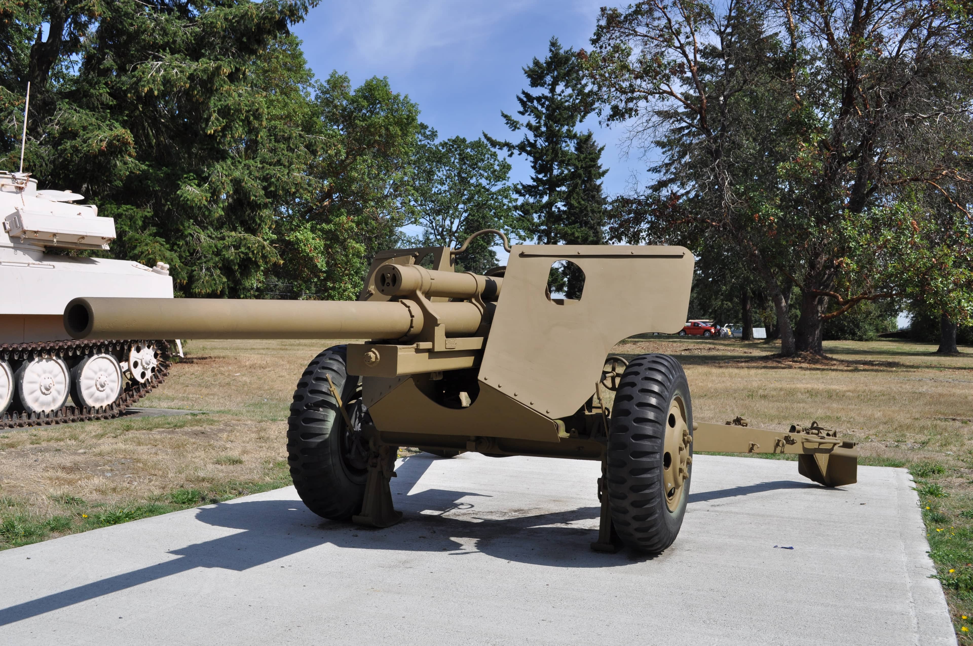 Tanks and Cannons