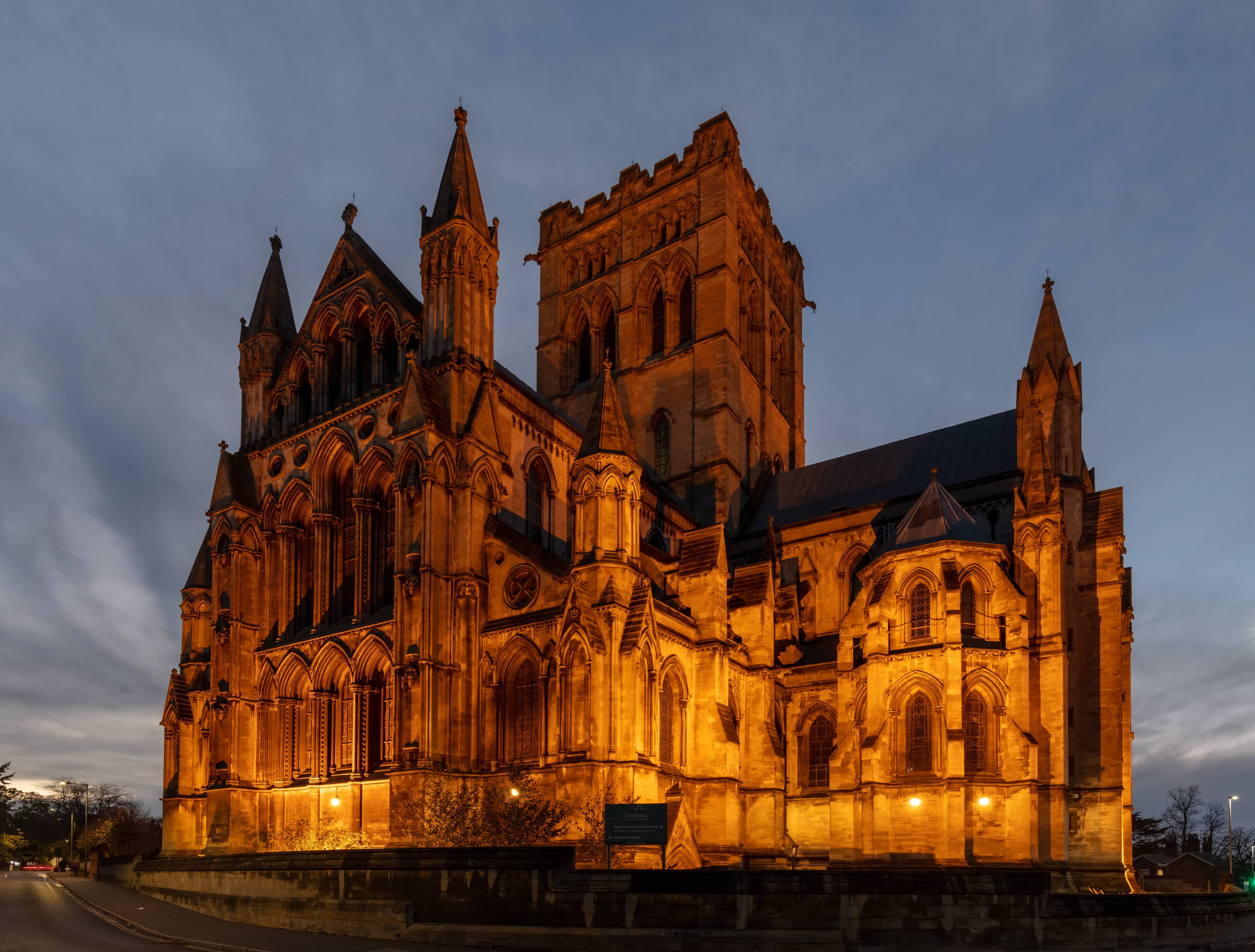 Gothic and Neoclassical Architecture