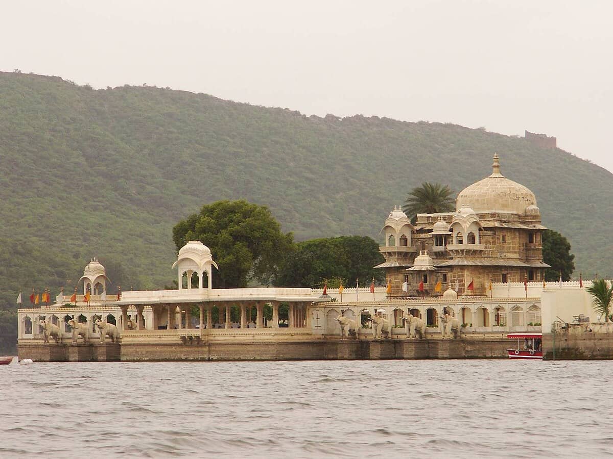 Jag Mandir Island Palace