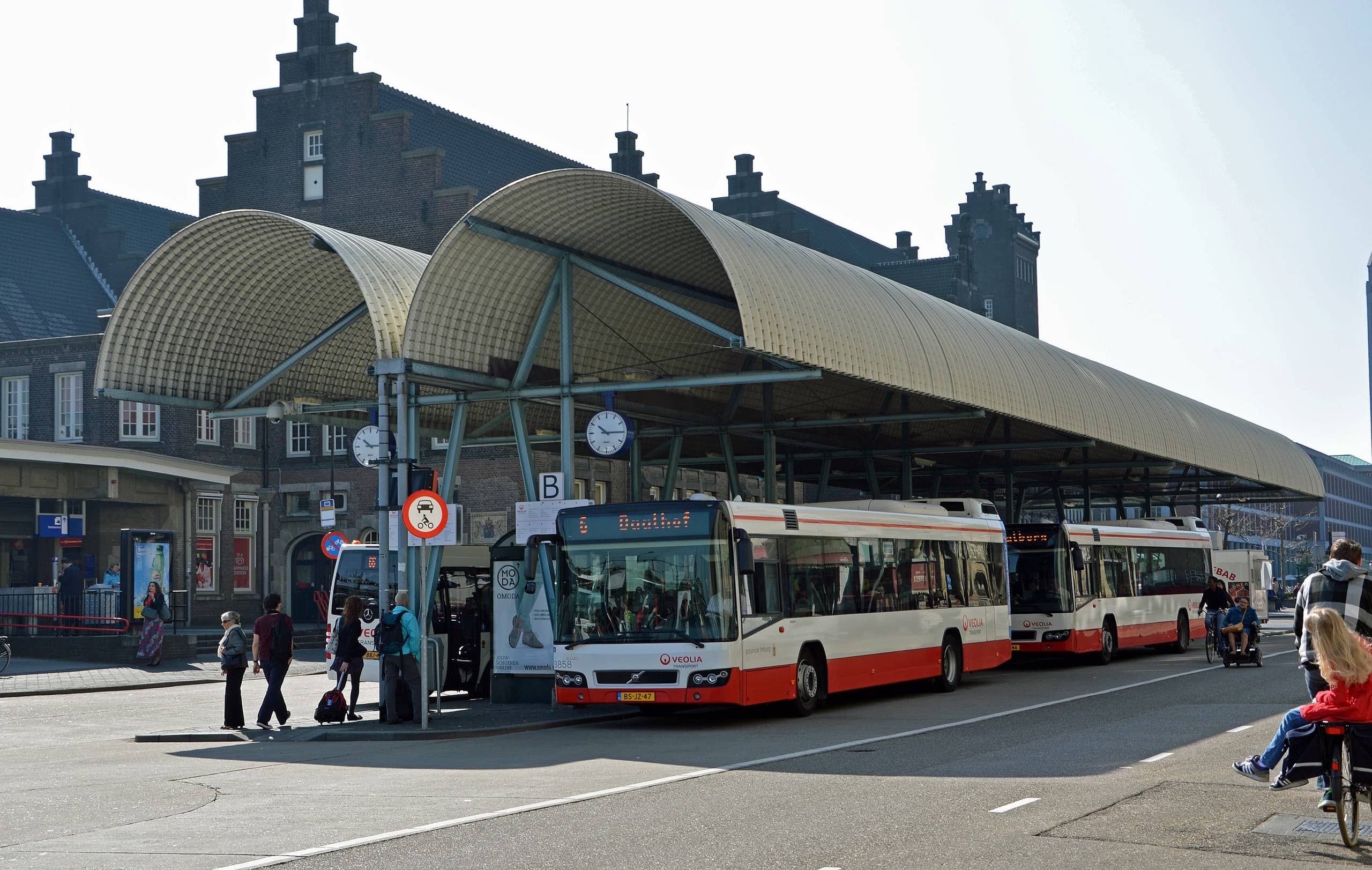 Bus Connections