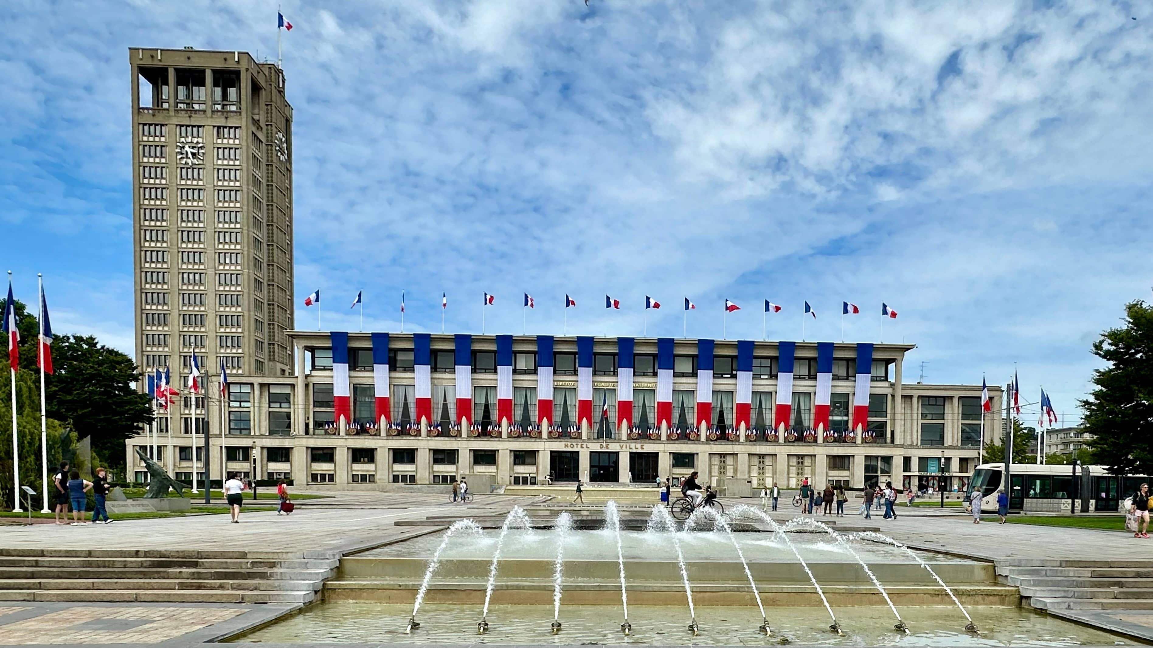 Hôtel de Ville (City Hall)
