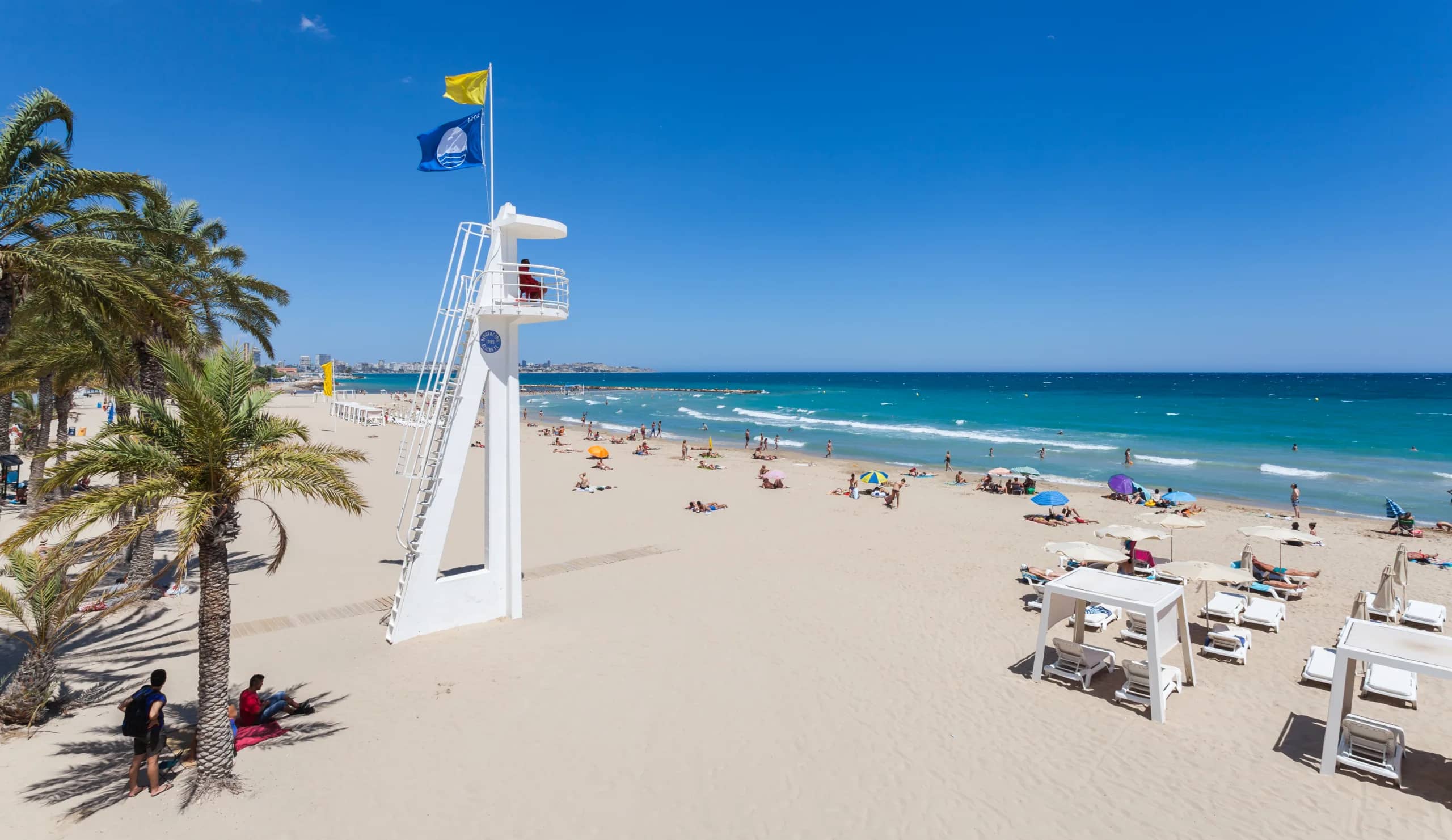 Golden Sands & Sunbeds