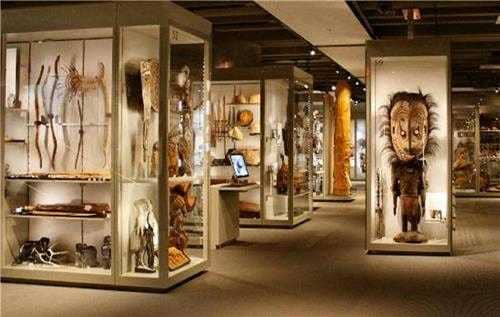 Tribal Heritage Exhibits