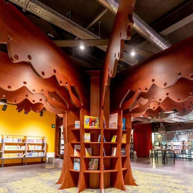 Mediateka (Library)