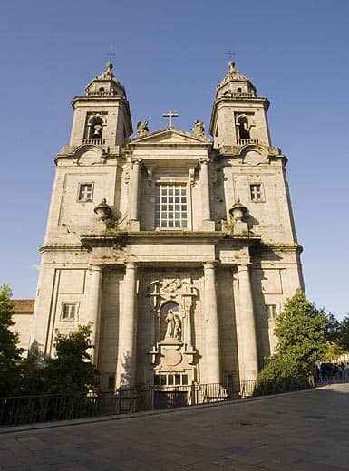Neo-Romanesque Architecture
