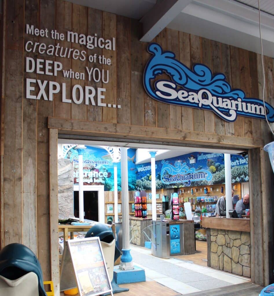 Tenpin Bowling & Aquarium
