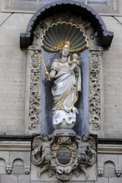 Statue of Our Lady