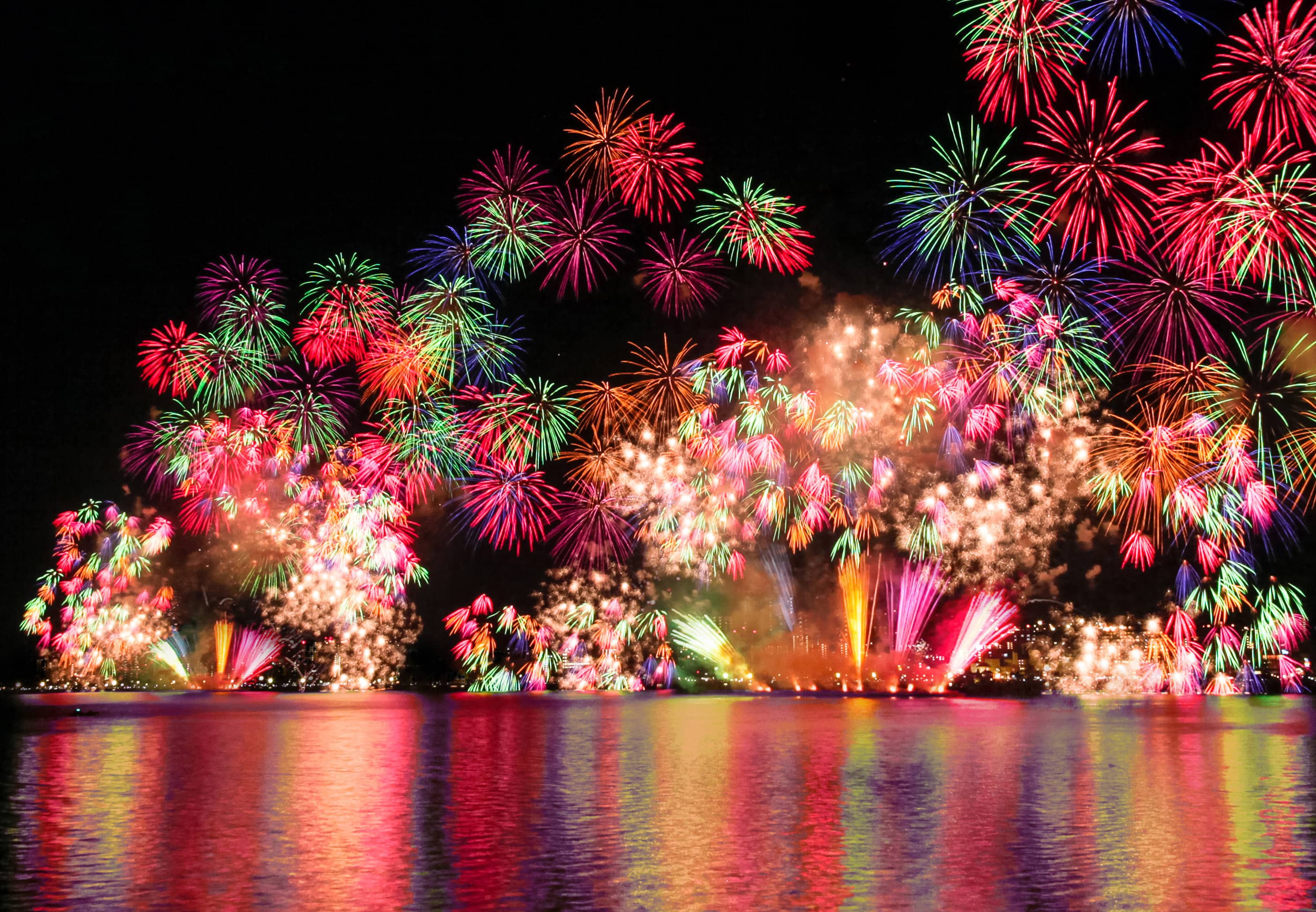 Suigosai Fireworks Festival