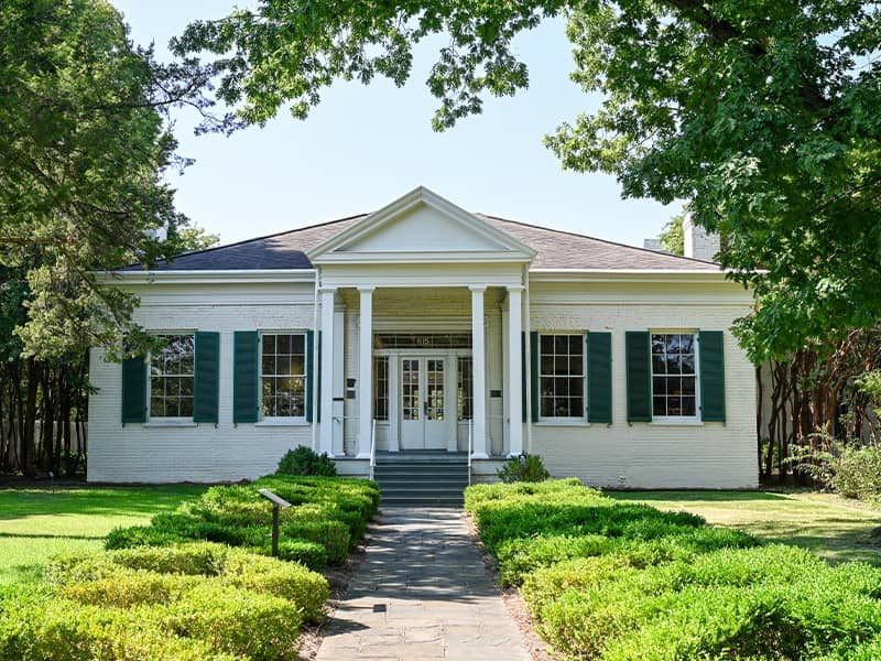 Historic Building & Gardens