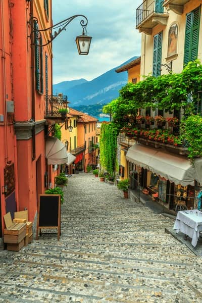 Bellagio's Cobblestone Streets