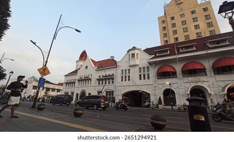 Colonial Architecture Walk